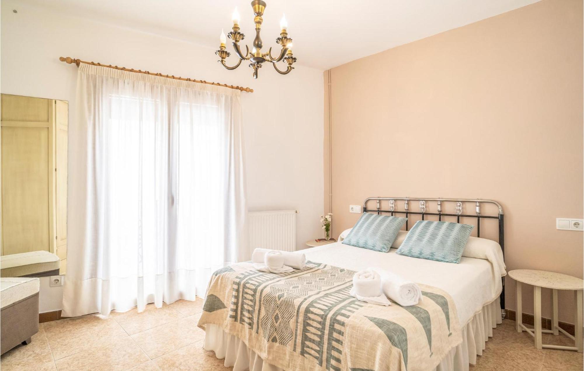 Stunning Home In Gaucin With Wifi ภายนอก รูปภาพ